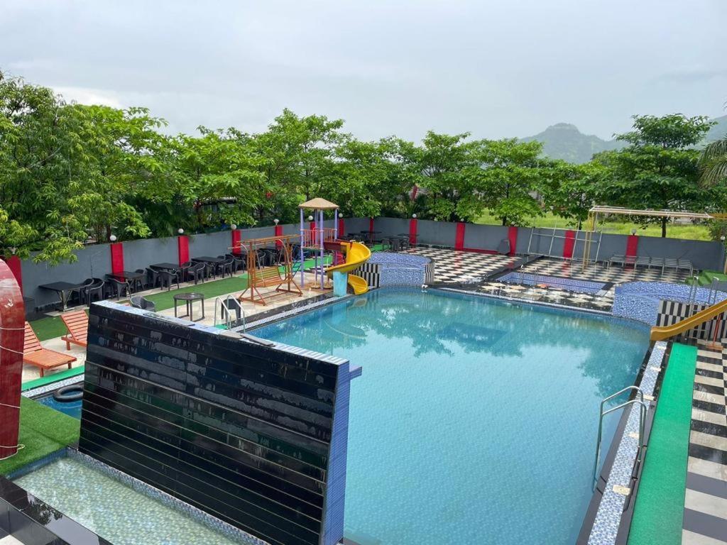 Wayfare Sp Resort 판벨 외부 사진