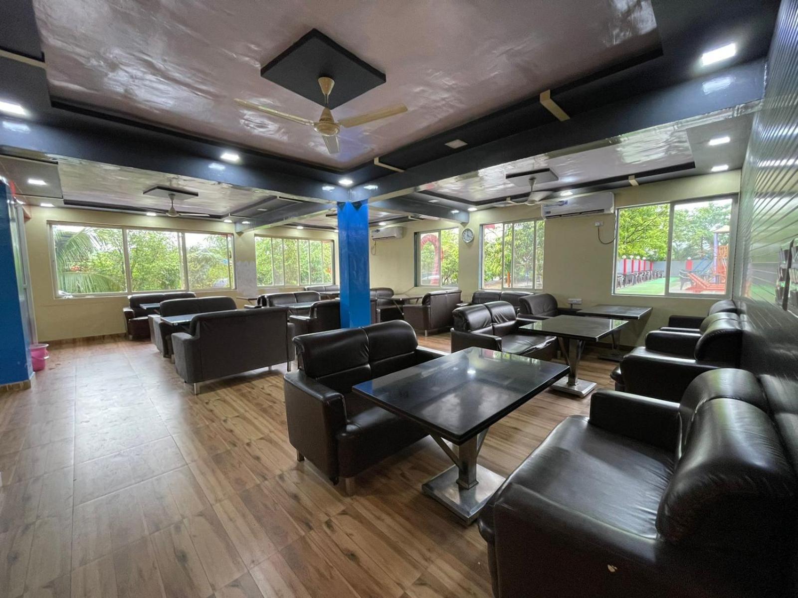 Wayfare Sp Resort 판벨 외부 사진